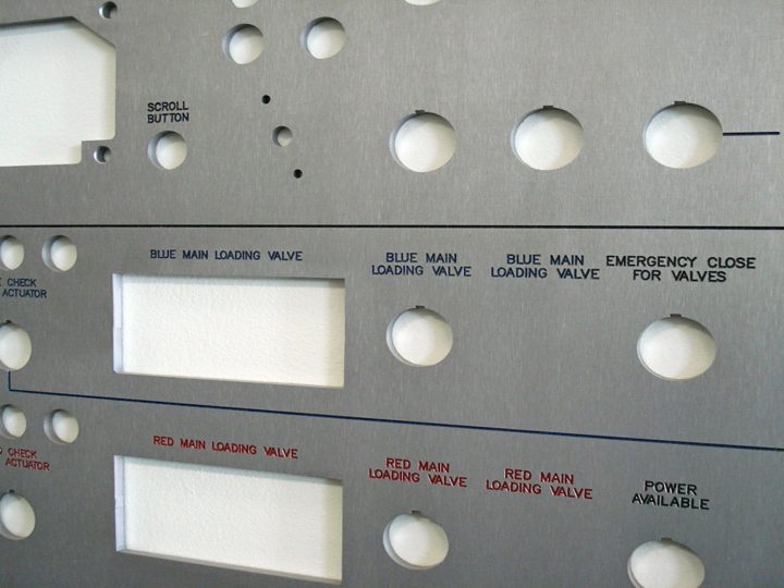 003-control-panel-labels